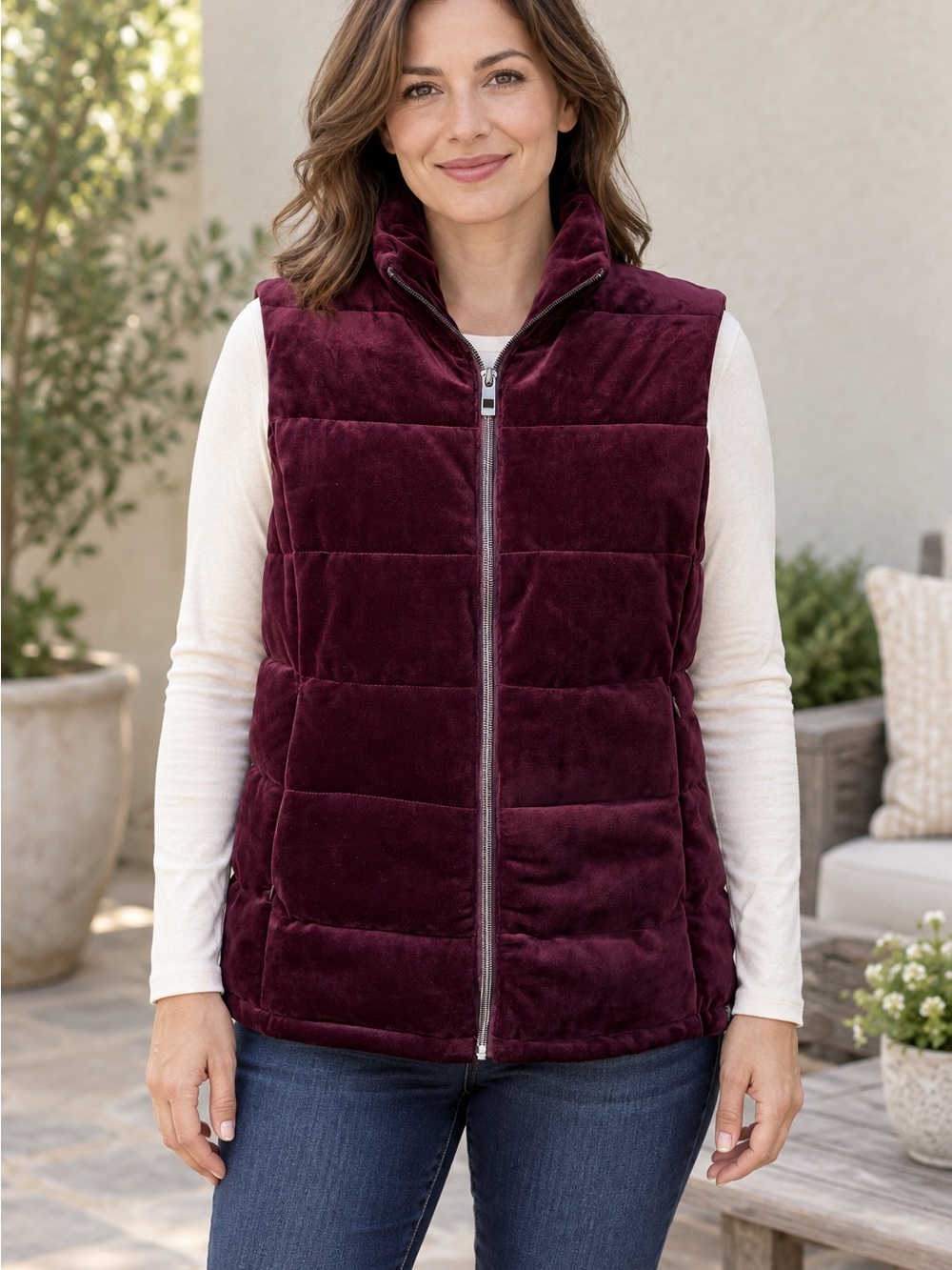 ZeroXposur Women’s L Burgundy Velvet Quilted Puffer Vest Full Zip Hidden Pockets